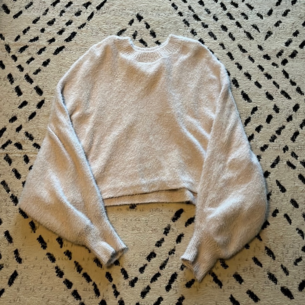 Lumiere Large cropped sweater.